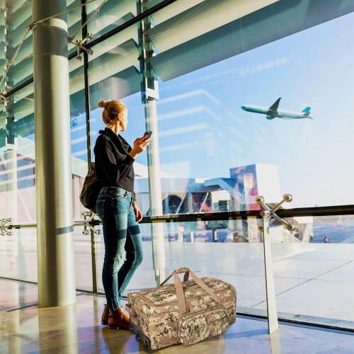 Mountain Land 120L Duffle Bag for Men and Women Large Luggage Bag with Wheels Travel Suitcase