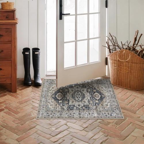 Decorative rug for living room, bedroom and any other place in the house, with Bello's print
