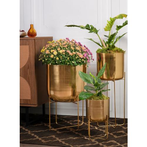 Serene Spaces Living Modern Mid‑Century Metal Indoor Planter with Stand, Gold Planter Pot, Indoor Plants – Decorative Planter Holder for Living Room, Kitchen & Office, 14 Diameter & 24 Tall