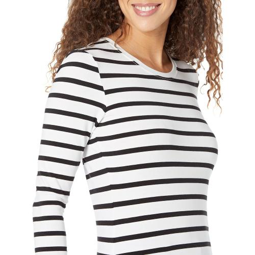 Size M Amazon Essentials Womens Regular-Fit Long-Sleeve Crewneck T-Shirt