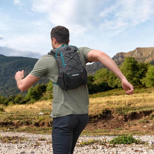 Lightweight Hydration Backpack, Running Backpack with 2L Water Bladder