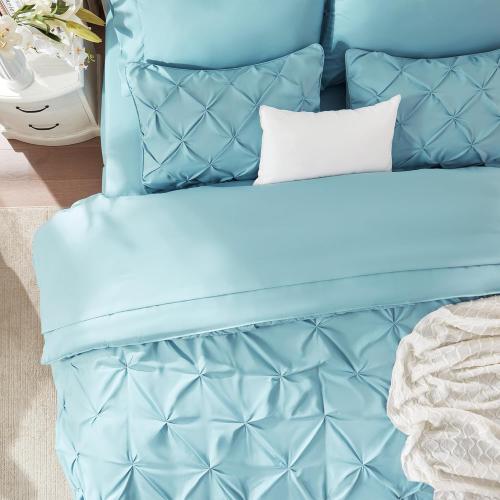 Fluffy Comforter Set, KING 7 Pieces Pinch Pleat Design Bedding Set, Down Alternative Comforter with 2 Pillow Shams, 2 Pillowcases, 1 Flat Sheet, 1 Fitted Sheet (Stone Blue Pinch Pleat, KING)