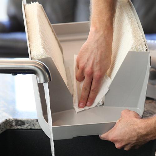 Vornado Evap40 4-Gallon Evaporative Humidifier, Adjustable Humidistat, 3 Speed Settings, Coverage up to 1,000 sqft, 4-Gallon Output (24 Hrs), Dual Tank, Perfect for Home, Bedroom, and Large Spaces