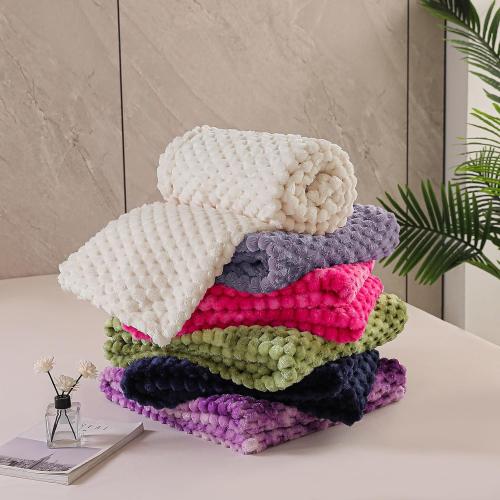 Exclusivo Mezcla Extra Large Fleece Throw Blanket for Couch, 50x70 Inches Stylish Jacquard Soft Throw Blanket, Fuzzy Cozy Lightweight for Winter, Ivory