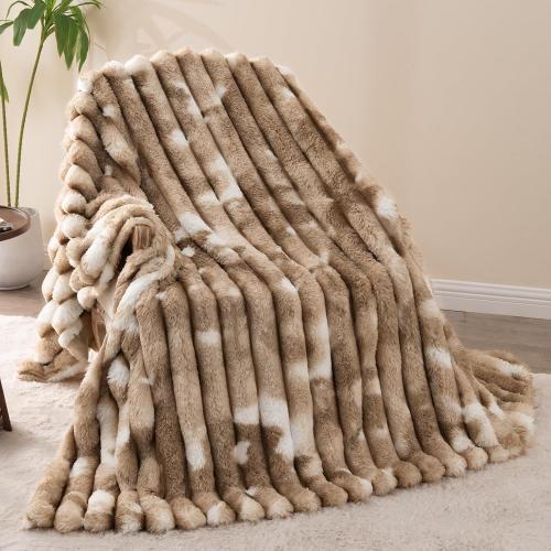 Throw Blanket for Couch - 60 x 80 Faux Rabbit Fur Throw Blanket Cozy Soft Warm Blankets for Bed Sofa Bedroom Living Room Fluffy Striped Blankets for Fall Winter, Home Decor, pink