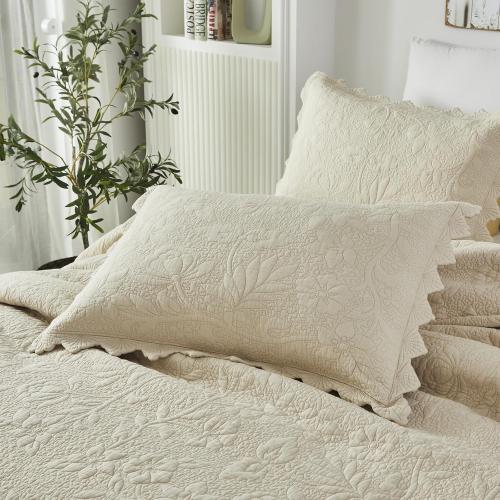 Brandream Beige Quilts Queen King Size Cotton Farmhouse Matelasse Coverlet Scalloped Edge Bedspreads Luxury Quilt Bedding Set 3-Piece 98x106