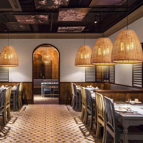 3-Light Dark Curry Rattan Pendant Light,16.54 Rustic Hanging Light,Brown Wicker Pendant Light Hand-Woven Rattan Chandelier for Workplace Restaurants Dining Living Kitchen Farmhouse