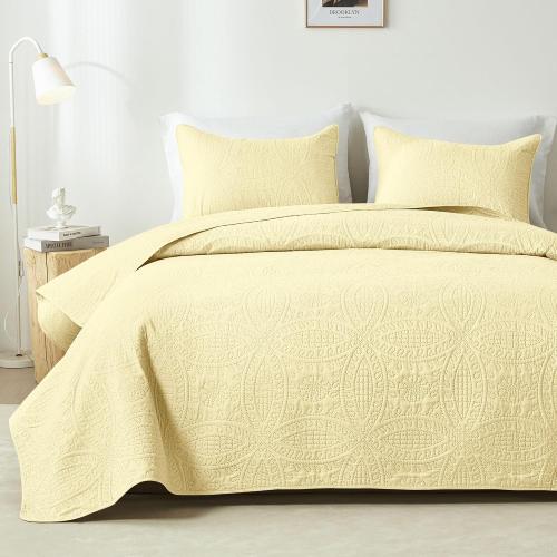akkialla Butter Yellow Full/Queen Quilt Set,Ultrasonic Lightweight Bedspread Coverlet for Modern Minimalist Bedroom,Soft Microfiber Coin Pattern Bedding,3-Piece (1 Quilt,2 Pillow Shams)