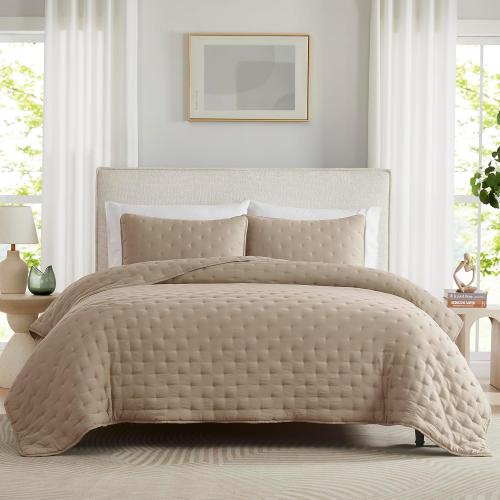 WDCOZY Beige Cloud King Size Quilt Set, Tan Lightweight Farmhouse Bedspread, Rustic Country Coverlet, Taupe Camel Soft Bedding, Thin Comforter for All Season - 3 Pieces, 104x90 inches‼️good condition and May Vary‼️