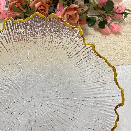 CN JIAHE 13inch Clear Acrylic Reef Gold Rim Charger Plates Set of 8 , for Dinner , Wedding , Party , Event Decoration.
