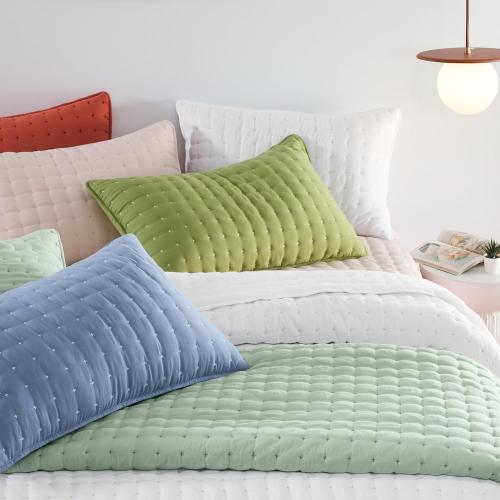 White  Size California Cal King Size Quilt Bedding Sets with Pillow Shams, Oversized Lightweight Soft Bedspread Coverlet, Quilted Blanket Thin Comforter Bed Cover, 3 Pieces, 116x106 inches
