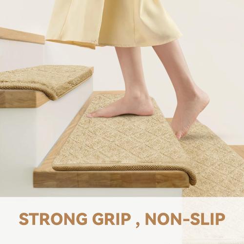 14 Pack Beige 9.5x32 Bullnose Stair Treads Non-Slip 9.5 x 32, 14 Pcs Carpet for Wooden Steps Indoor With Edge Protection, Reusable Peel and Stick TPU Backing Runner Rugs - Diamond Pattern Beige