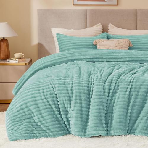 BEDELITE Fleece Twin Comforter Set -Super Soft & Warm Fluffy Haze Blue Bedding, Luxury Fuzzy Heavy Bed Set for Winter with 1 Pillow case