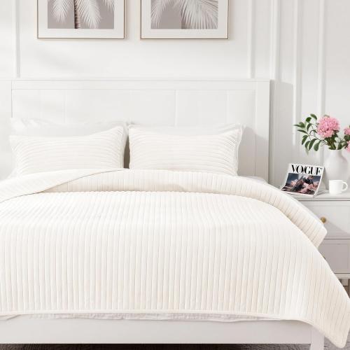 Velvet Quilt Set Queen Size, Soft Quilted Bedding Set, 2 Matching Pillow Shams, Lightweight Bed Cover Blanket for All Seasons (Ivory Cream, Queen)
