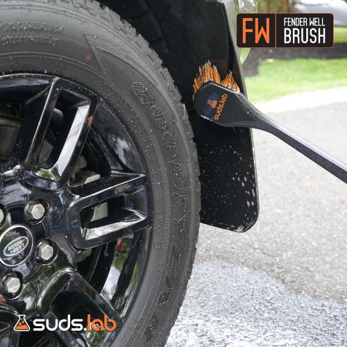 Suds Lab FW Fender Well Brush, Car Wash Brush, Long Handle Tire Cleaner for Car Detailing, 18 Inch, Soft Bristles, Non-Slip Grip, Black