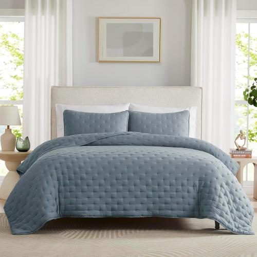 WDCOZY Dusty Blue Cloud King Size Quilt Set, Tan Lightweight Farmhouse Bedspread, Rustic Country Coverlet, Taupe Camel Soft Bedding, Thin Comforter for All Season - 3 Pieces, 104x90 inches