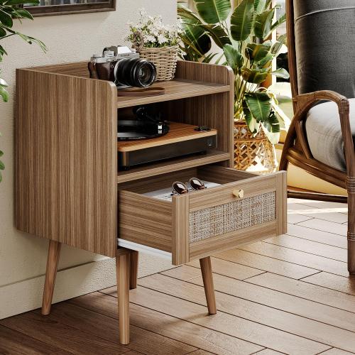 MECHYIN Night Stand Set 2, Nightstands Set of 2 with Charging Station, Rattan Side Tables with Solid Wood Legs, Boho Bedside End Table for Farmhouse Bedroom Dorm Small Space - Brown