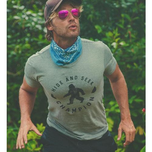 Size 3XL .Crazy Dog T-Shirts Hide and Seek Champion Funny Bigfoot Graphic Sarcastic Tee