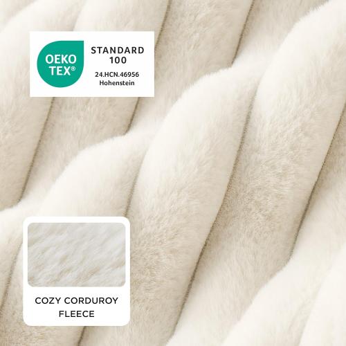 Bedsure Cute Dog Bed for Small Medium Dogs - Washable Furry Puppy Beds, Rectangle Orthopedic Corduroy Fleece Pet Beds with Removable Zipper Cover, 25x21x7inches, Cream