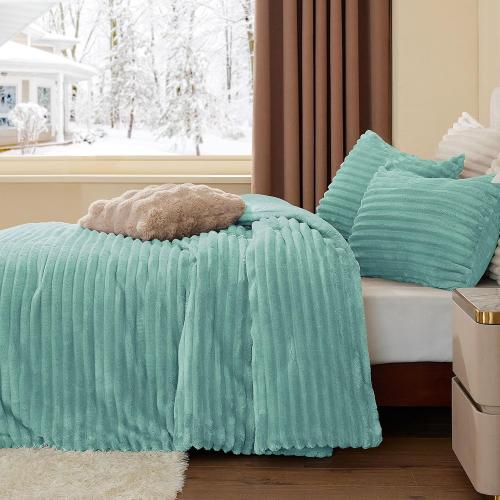 BEDELITE Fleece Twin Comforter Set -Super Soft & Warm Fluffy Haze Blue Bedding, Luxury Fuzzy Heavy Bed Set for Winter with 1 Pillow case