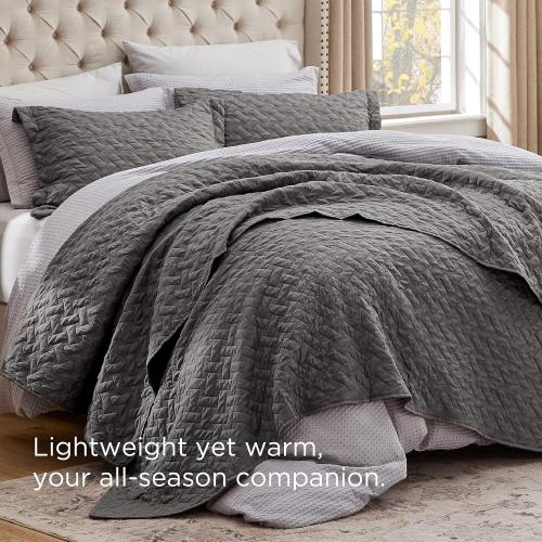 Bedsure Quilts Queen Size - Grey Bedspreads Queen Size with Basket Weave Pattern, Soft Quilt Bedding, Lightweight Comforter Coverlet for All Seasons (90 x 96)