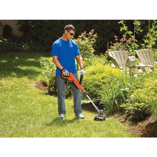 BLACK DECKER 20V MAX String Trimmer and Edger 2 in 1, Cordless Weed Wacker with Auto Spool Feed, Battery and Charger Included, 12 Inch Steel Blade, Reduced Vibration (LST300)