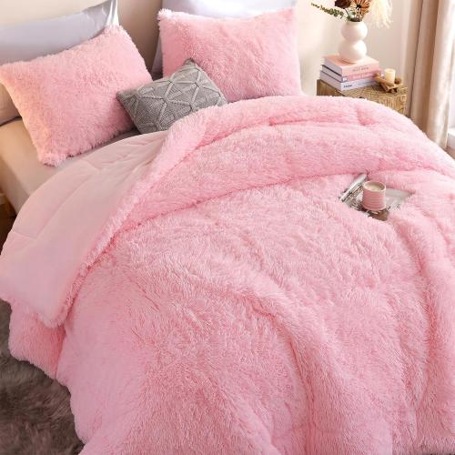 Smoofy Fluffy Full Size Comforter Set, Faux Fur Pink Comforter Set, Luxury Fuzzy Bedding Set, Soft Shaggy Full Bed Set for All Season, 3 Pieces - 1 Comforter & 2 Pillowcases