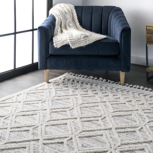 nuLOOM 2x6 Ansley Moroccan Tassel Area Rug, Light Grey, High-Low Textured Bohemian Design, Plush High Pile, Stain Resistant, For Bedroom, Living Room, Hallway, Entryway