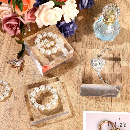 Geelin Acrylic Risers Stand Display Block Decor Riser 3 Size Decor Clear Polished Acrylic Cube Solid Pedestal Stand Square for Jewelry Perfume Photography Collection Food Doll Wedding(3 Pcs)