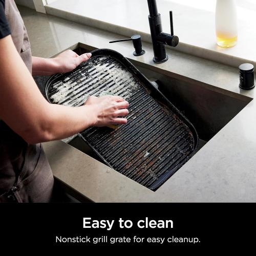 Ninja | Grill & Smoker | Outdoor Woodfire Pro XL | 4 in 1 Grill, BBQ Smoker, Air Fryer & Bake | Portable | Includes Built in Thermometer & 2 Woodfire Pellet Packs | Dark Grey | OG850