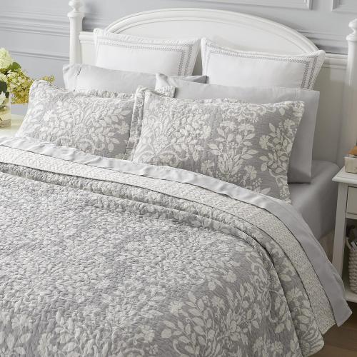 Quilt set full/Queen size