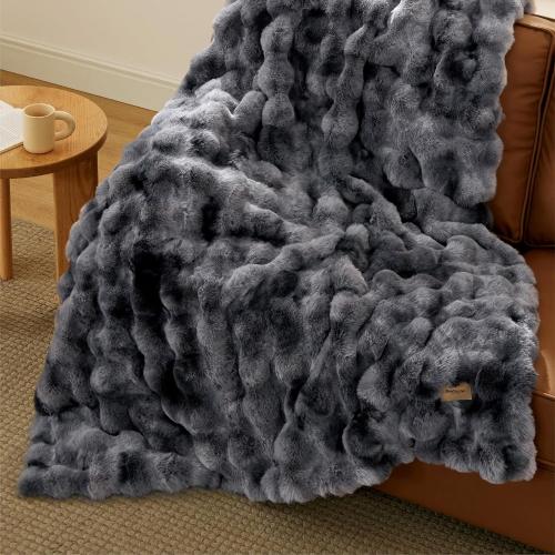 Bedsure GentleSoft Fluffy Fuzzy Twin Blanket, Soft Cozy Fleece Faux Fur Blanket, Pink Decorations Minky Velvet Couch Cover, Thick Warm Plush Women Men Birthday Gifts, 870GSM, Tie-dye Grey