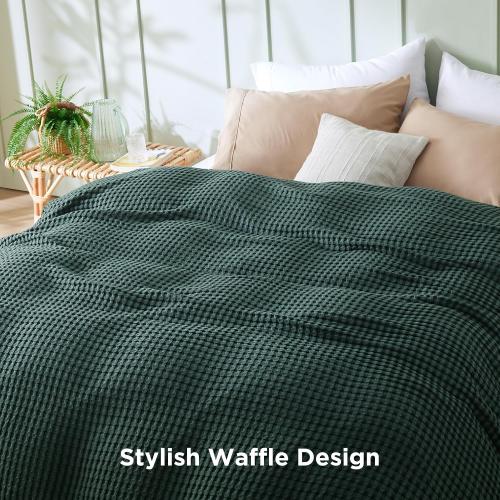 Bedsure Cooling Cotton Waffle Queen Size Blanket - Lightweight Breathable Blanket of Rayon Derived from Bamboo for Hot Sleepers, Luxury Throws for Bed, Couch and Sofa, Dark Green, 90x90 Inches