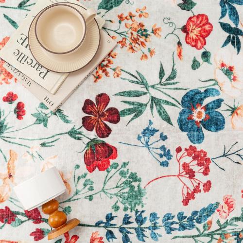 Floral Runner Rug Washable Hallway Long Beige Bedroom Carpet Non Slip Indoor Boho Kitchen Low Pile Accent Rug Lightweight Soft for Bathroom Dining Laundry Living Room