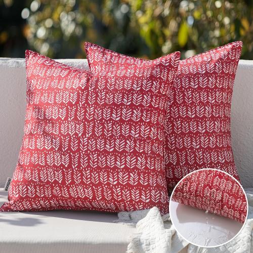 MIULEE Outdoor Set of 2 Patio Throw Pillows Waterproof 18x18 Fade Resistant Outdoor Throw Pillows with Inserts, Fluffy Decorative Garden Toss Pillow Cushions for Home Patio Coach Sofa Use, Red