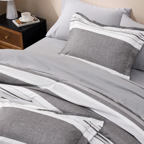 Bedsure large Comforter  Grey and White  Striped Bedding Set for All Seasons, Reversible,  with Comforter,