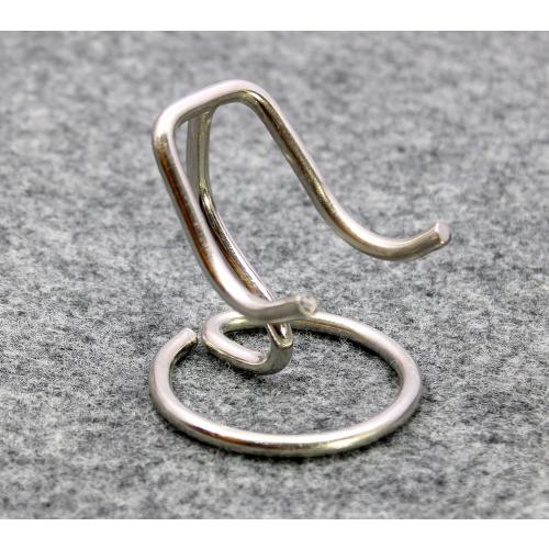 eSplanade Heart Shaped Urn Stand (Silver Color), Stand for Heart Keepsake Urn, Burial Urns, Memorial Keepsake Urns.