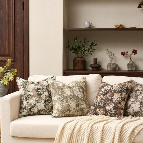 Yangest Neutral Floral Pillow Cover 12 x 20 Inches, Vintage Chenille Rectangle Throw Pillow Cover Soft Decorative Farmhouse Accent Couch Pillow Cover for Living Room Bedroom, Beige