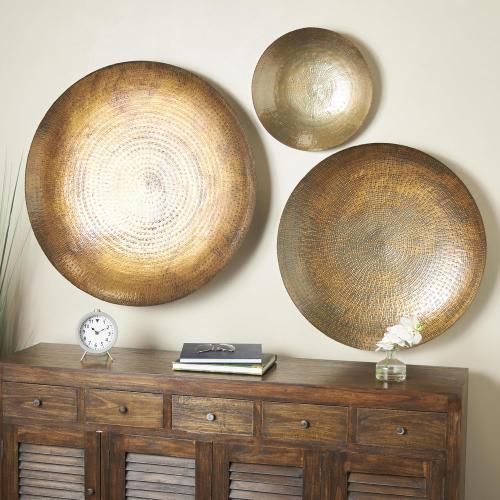 Deco 79 Metal Plate Home Wall Decor Large Metallic Disk Wall Sculpture, Set of 3 Wall Art 35, 29, 17D, Bronze