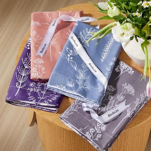 Bedsure  Comforter Set - Infinity Blue Bed  Cute Floral Bedding, 1 Soft Reversible Botanical Flowers Comforter