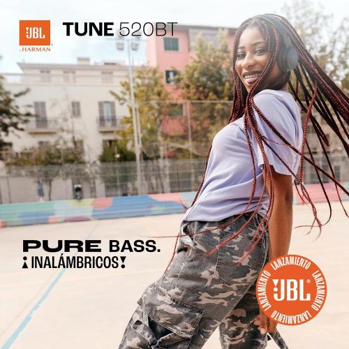 JBL Tune 520BT - Wireless On-Ear Headphones, Up to 57H Battery Life and Speed Charge, Lightweight, Comfortable and Foldable Design, Hands-Free Calls with Voice Aware (White)