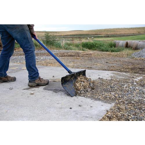 Marshalltown Polar Pusher 30 Inch Snow Pusher Shovel, Lightweight Non-Stick UHMW Makes Plowing Snow Easy, Made in the USA, SNOWP30