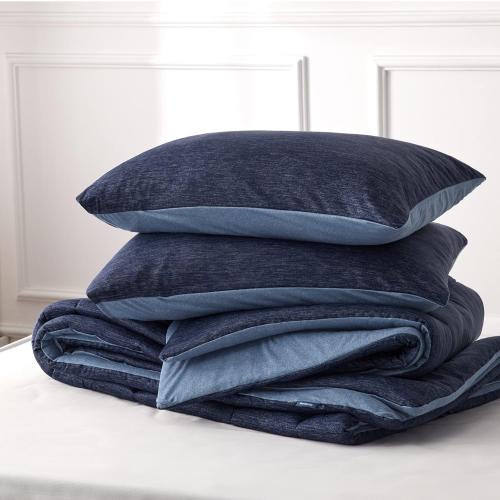 Bedsure Queen Comforter Set - Cooling and Warm Bed Set, Navy Blue Reversible Bedding for All Season, 3 Pieces, 1 Queen Size Comforter (88x88) and 2 Pillow Cases(20x26)