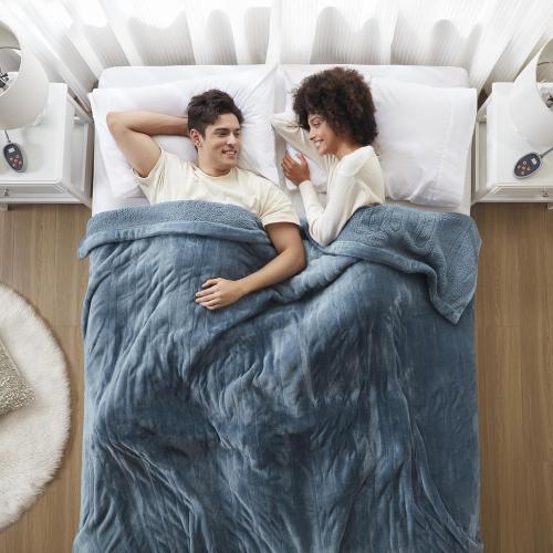 Beautyrest Heated Microlight to Berber Blanket - Twin