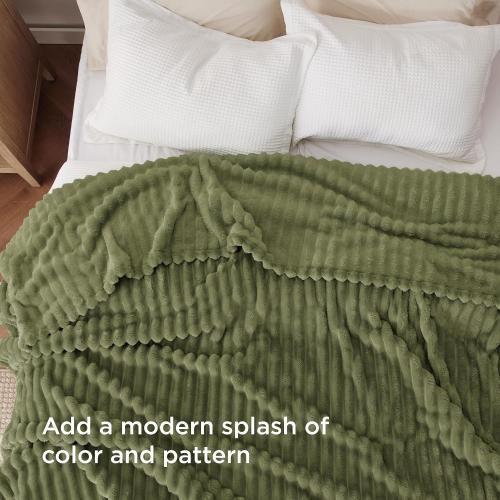 Bedsure Soft King Size Blankets for Bed Moss 108x90