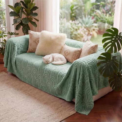 Bedsure GentleSoft Fleece King Size Blanket for Bed - Super Soft & Cozy, Fluffy Blankets for Women & Girls, Ideal for Sofa & Couch, Sage Green, 108x90 Inches