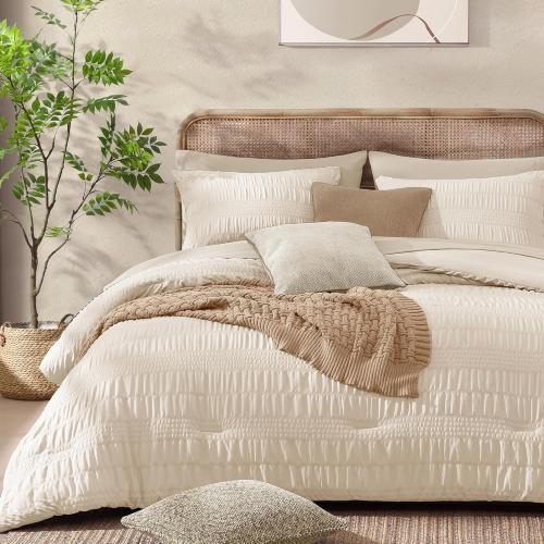 Queen Comforter Set, 7 Pieces Beige Seersucker Bed in a Bag Queen Size Soft All Seasons, Bedding Sets with Comforter, Flat Sheet, Fitted Sheet, 2 Pillow Shams, 2 Pillowcases
