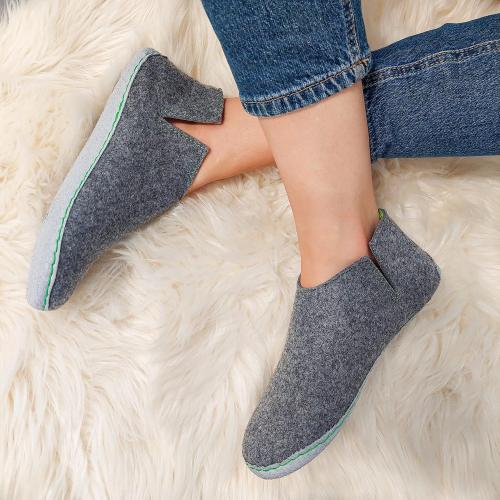 Vollsjo, Gray, Women's Size 9 Felt House Slippers Vegan Handmade in