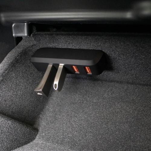 Glove Box USB Hub for Tesla Model Y 2021-2024 and Model 3 2021-2023, 4-in-1 Multiport Glovebox Docking Station Accessories for Dashcam Flash Drive Charger Data Transfer Games Music