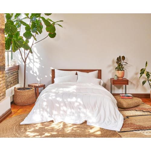 Buffy Breeze Comforter - Soft 100% Eucalyptus Lyocell, Cooling, White Lightweight Summer Duvet Insert with Corner Tabs (Full/Queen)